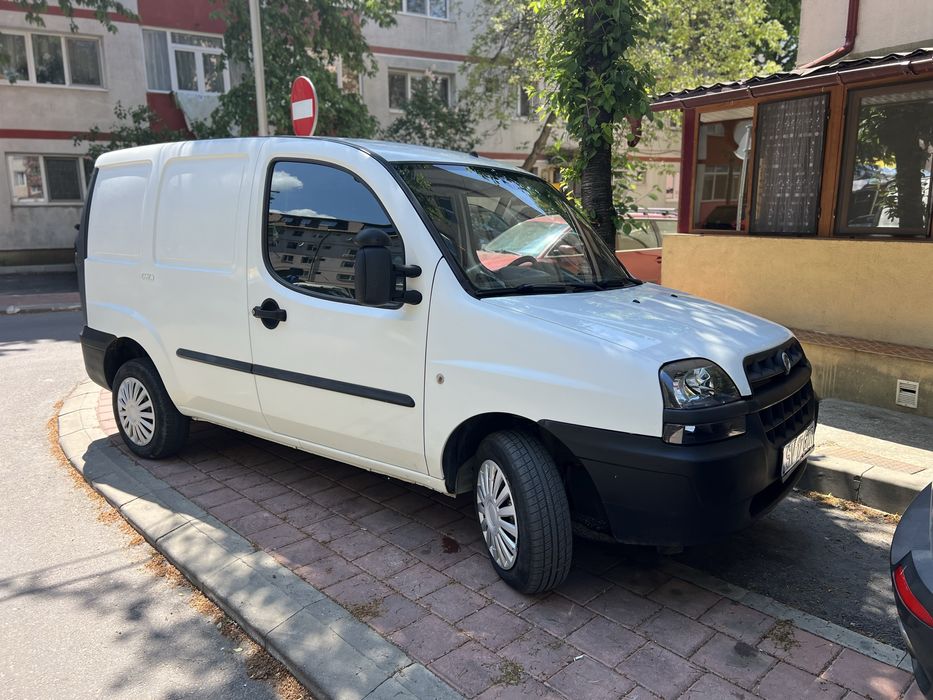 Vand fiat doblo an 2005
