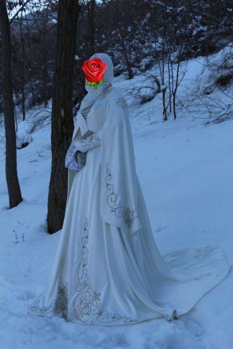 Свадебное национальное платье