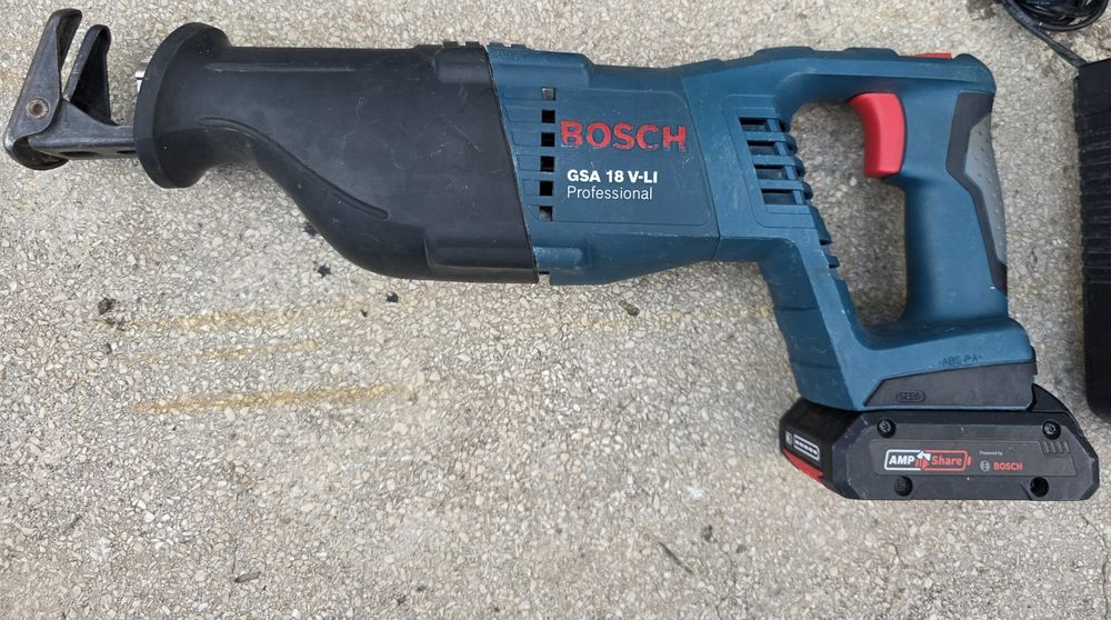 Bosch 18V fierastrau sabie pe acumulator