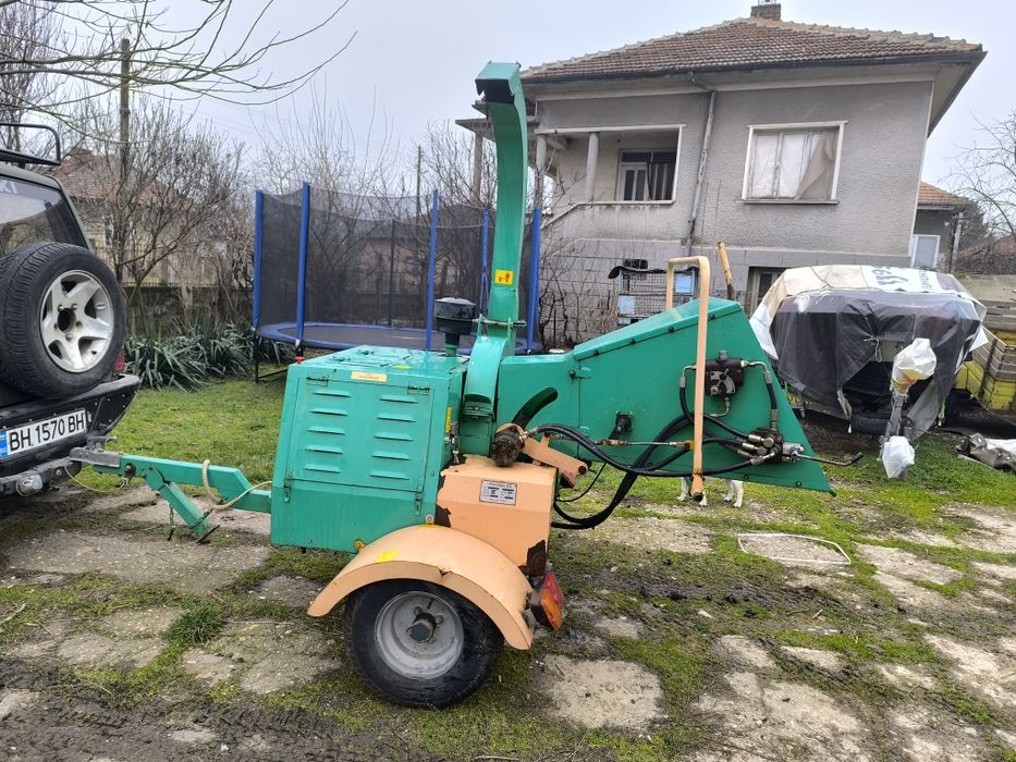 Дробилка за клони 22кс