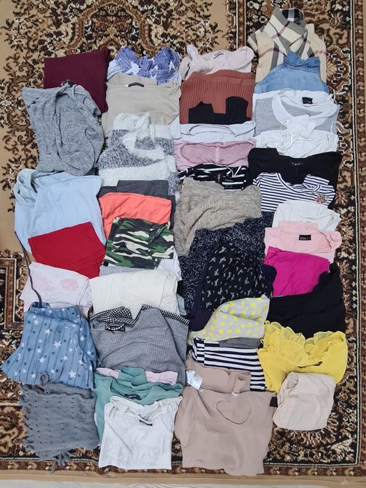 Set Haine dama, mărimea S  (65-68 piese )