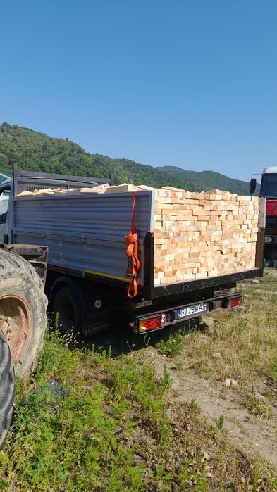 Lemne de foc tăiate