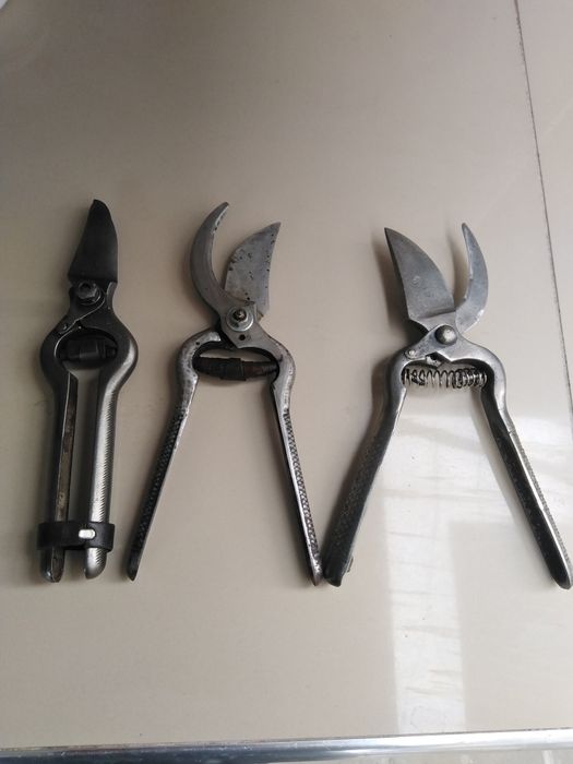 Лозарски ножици за ползване