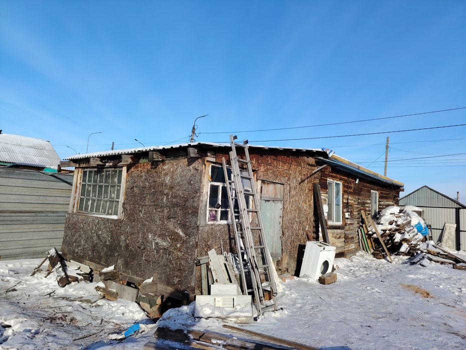 Продам дом на разбор а рабочем посёлке