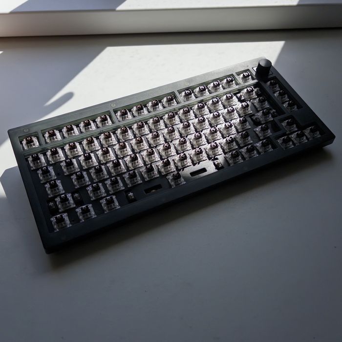 Механическая клавиатура Keychron V1C3