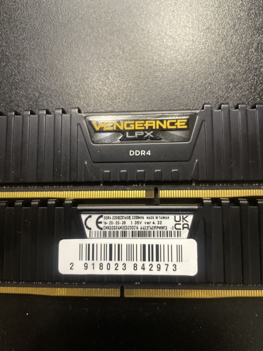 Озу 32 gb ddr 4 corsair