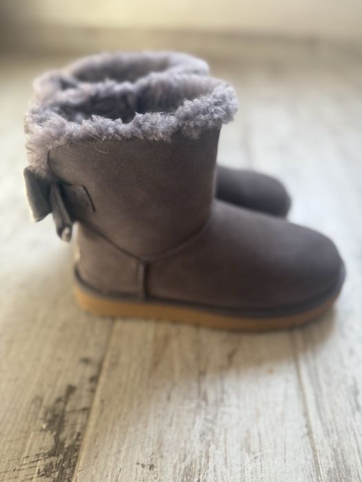 Ghete UGG fara cutie