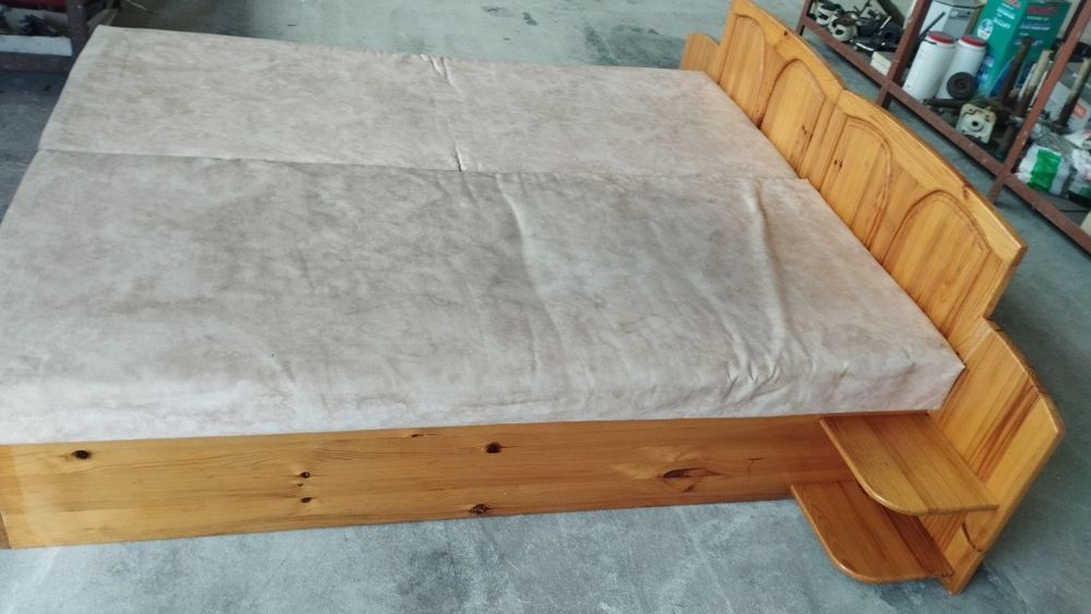 Две легла / спалня с матраци