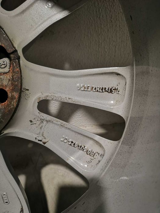 Гуми с джанти 225/45R17 за Audi A3