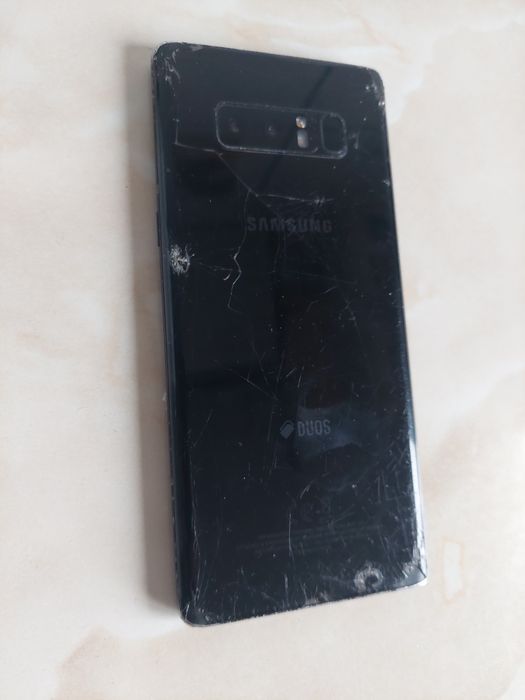 [Note8] Vând Samsung Galaxy Note 8 [spart] [pentru placă] //poze reale