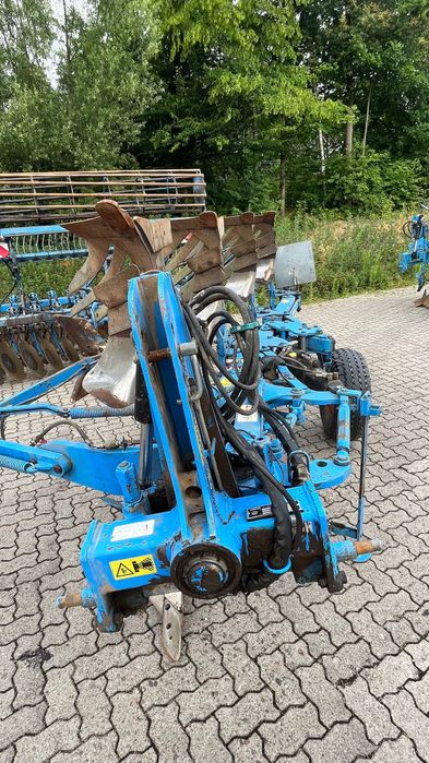 Lemken Variopal 7 Omoch, John Deere, Belarus, Claas, Case tortadi