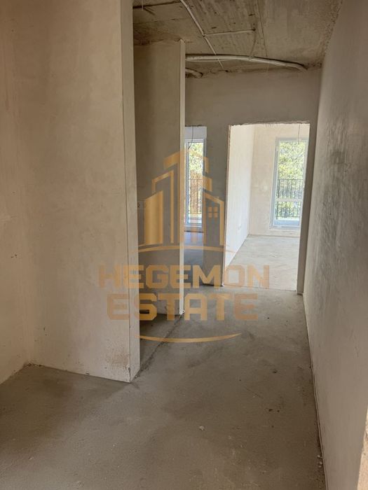 Продава се Четиристаен апартамент в Варна, Виница - 119 кв.м за 1681 €/кв.м - Снимка #9