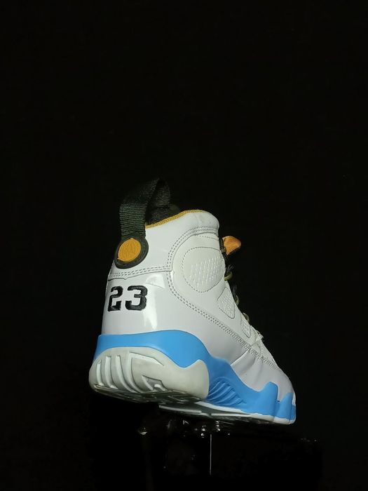 Кроссовки баскетбольные