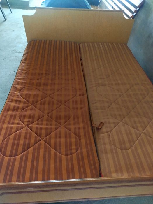 Продаётся кровать.