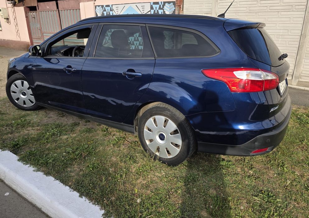 Ford Focus an 2013 1.0