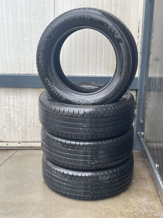 Летни гуми Kumho Ecsta PS 71 205/60/16