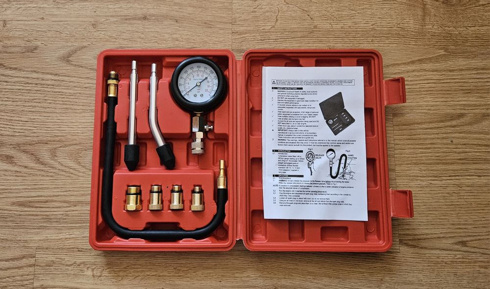 Бензинов компресомер манометър