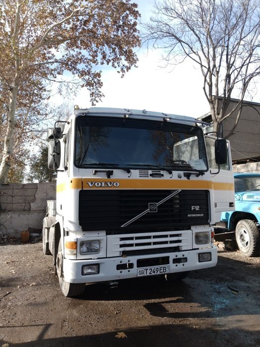 Вольво сотилади комплект и прицеп подушка нахт