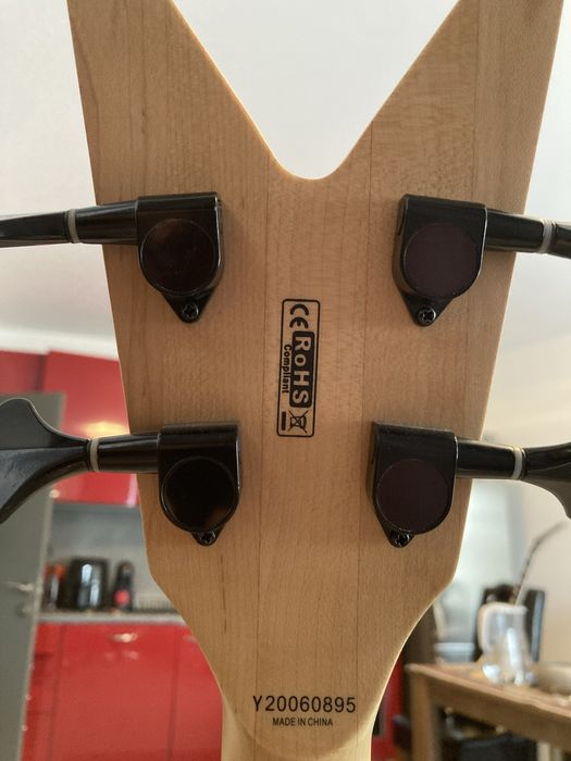 Dean Metalman Flying V Бас Китара