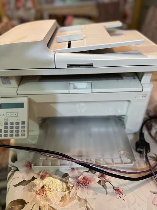 Принтер МФУ HP LaserJet Pro M130fn