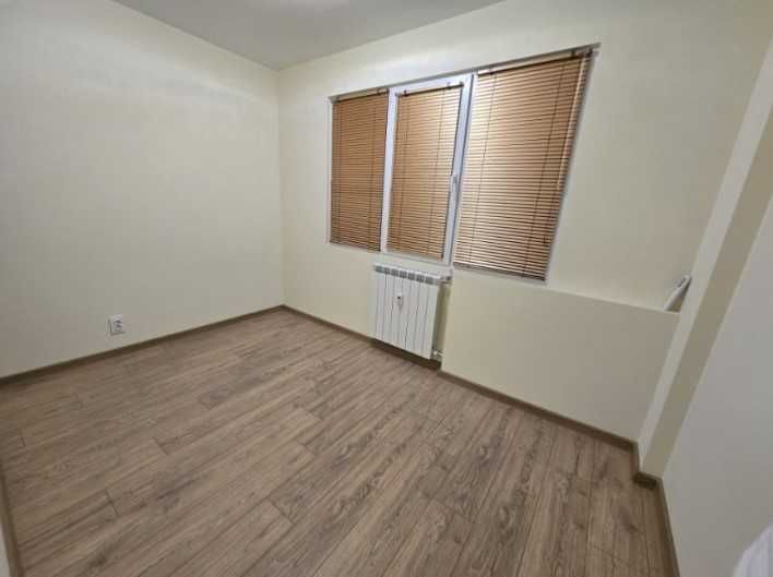 Дава се под наем Двустаен апартамент в София, Изток - 45 кв.м за 550 € - Снимка #3