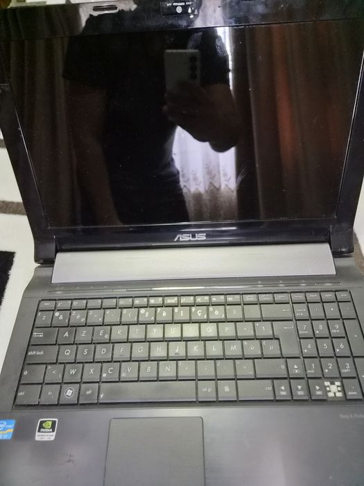 Leptop  Asus gaming 16 gb ram