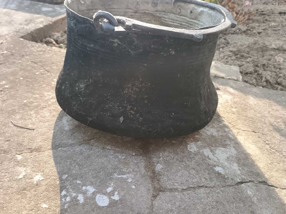Старо медно котле