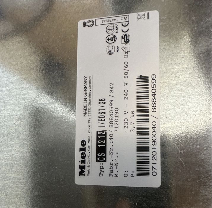Plită cu inducție Miele CS 1212-1 – 2 zone – 3,7 kW – Made in Germany