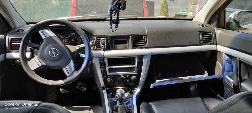 Vindem piese rezultate din dezmembrarea unui Opel Vectra C