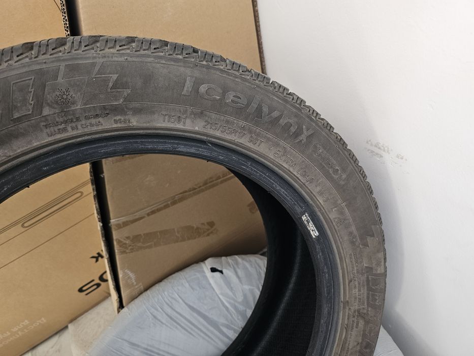 Зимние шины 215/55/17