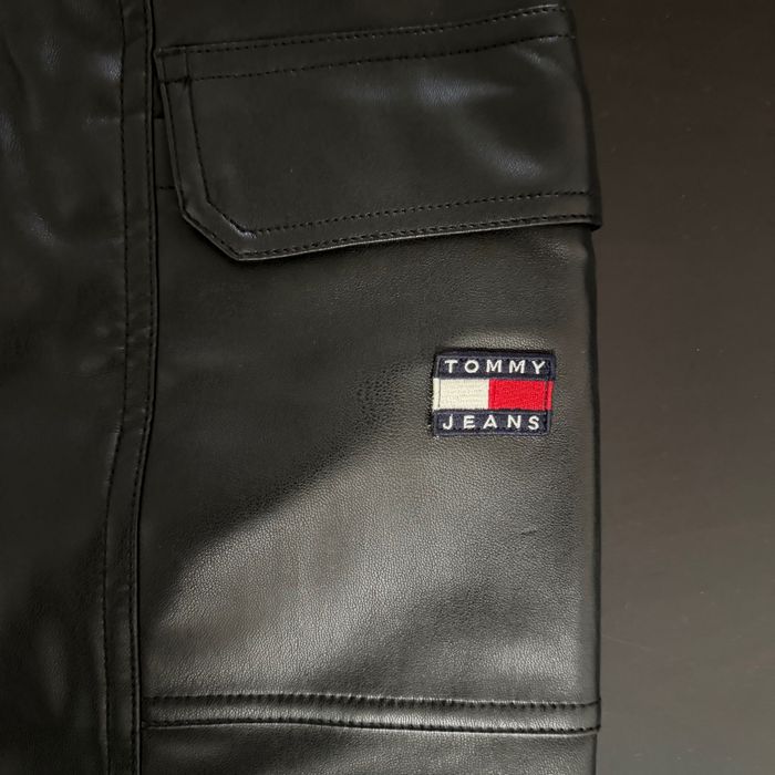Кожена пола Тоmmy Jeans