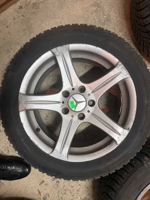 Мерцедес w203 5x112 16 цола Джанти с зимни гуми 205/55