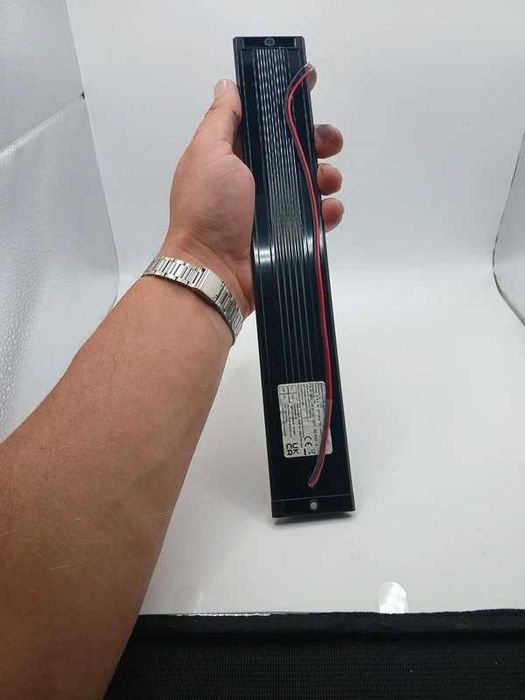 Lampă / Baghetă LED Liniară 12V DC – Ideală pentru Rulote, Camper, Auto