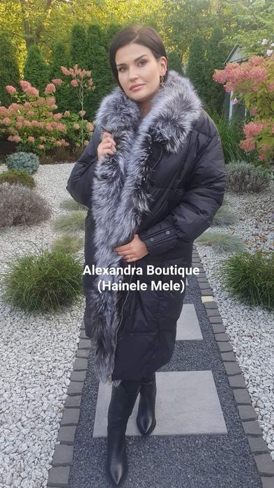 Geaca umpluta cu puf de gasca accesorizata cu blana naturala de vulpe