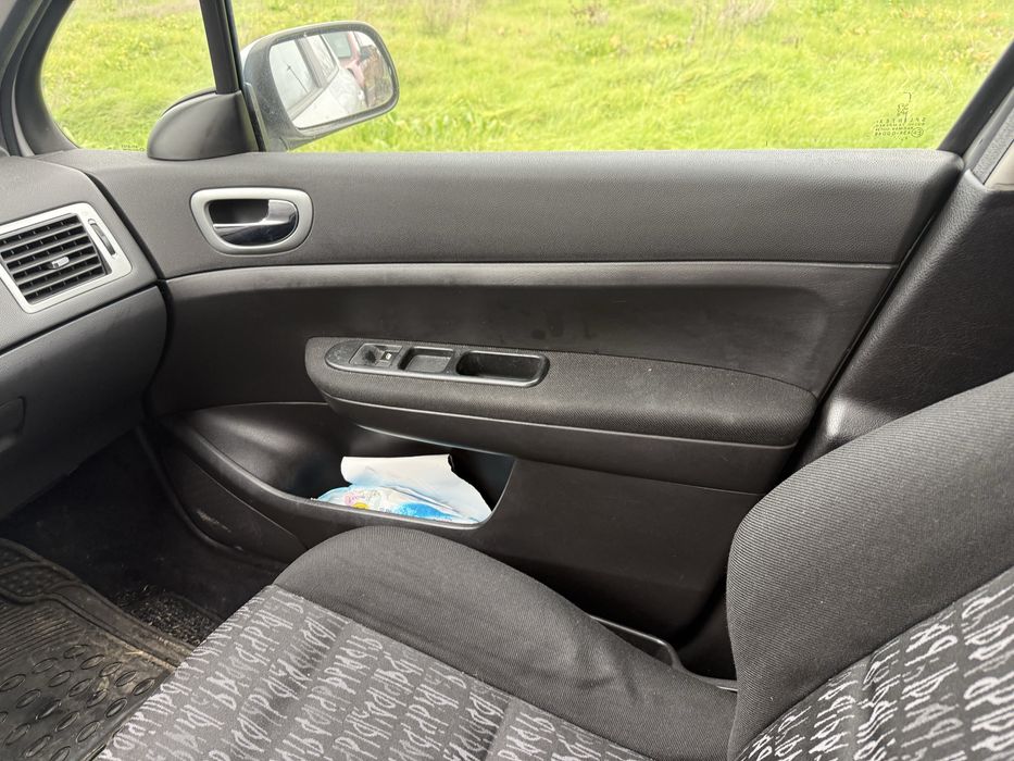 Пежо 307 2.0hdi 107кс. 2003г. На части.