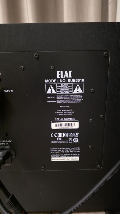 ELAC sub 3010  subwoofer