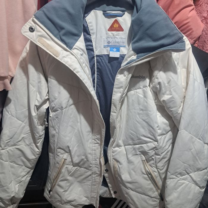Vând greaca Columbia