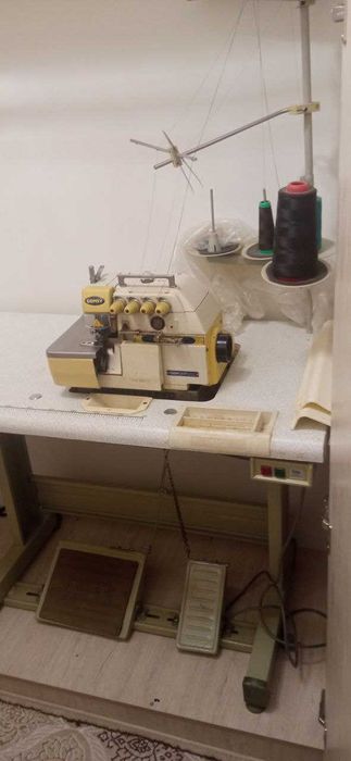 Тикув машинаси сотилади