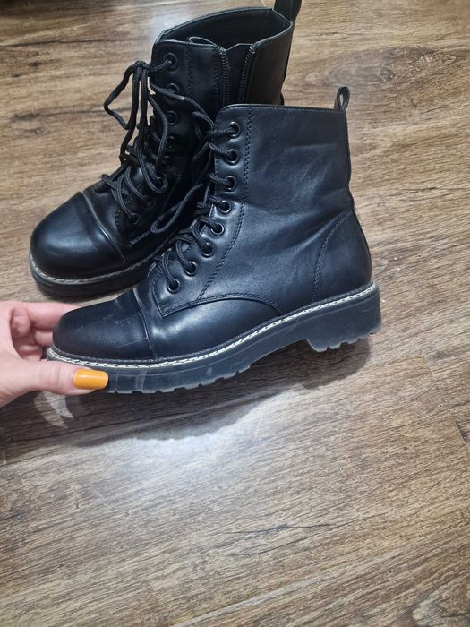 Ghete dama about you