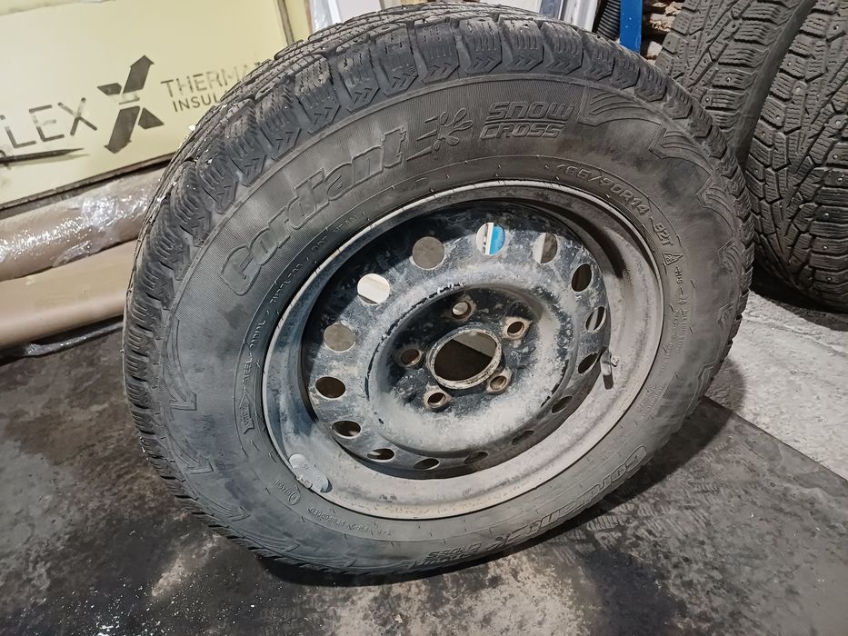 Колеса в сборе зимние на мазду