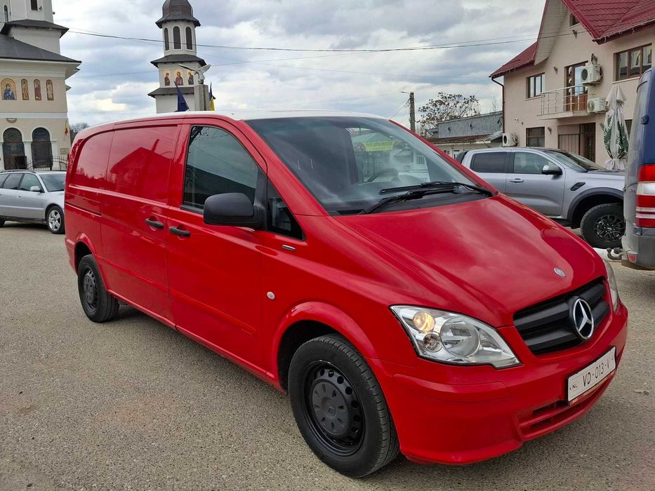 MERCEDES Vito 110 Autoutilitara 3 locuri 2.2CDi E5 6 trepte AC, recent adus Olanda