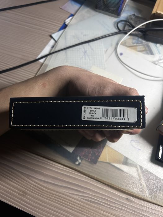 Ориганальный кощелек Tommy Hilfiger