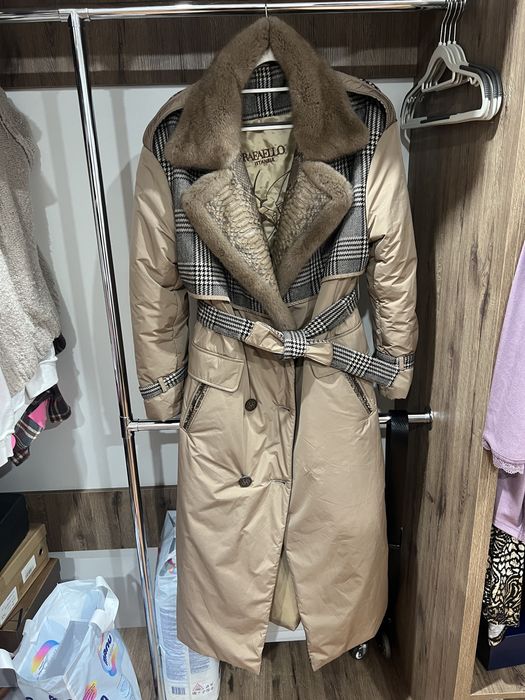 Продам куртку, бренд RAFAELLO