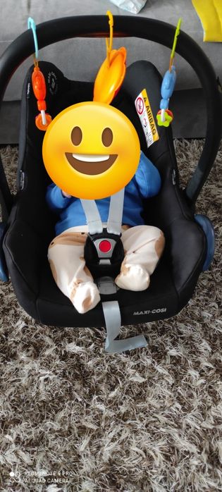 Stokke Xplory V6 3 în 1 + scoică Maxi Cosi Cabriofix + bază Isofix