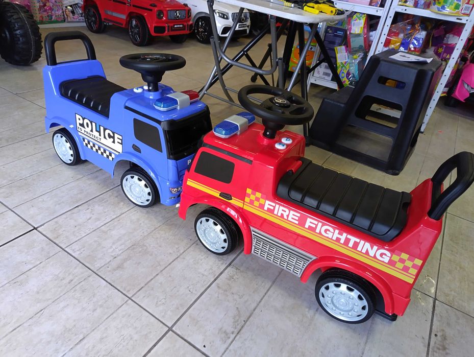 MERCEDES Кола за бутане Mercedes-Benz Antos