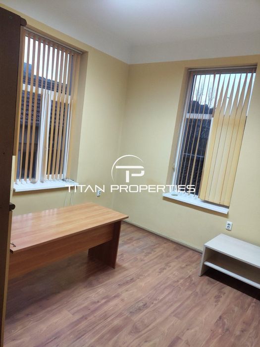 Дава се под наем Офис в Бургас, Възраждане - 15 кв.м за 149.43 € - Снимка #2
