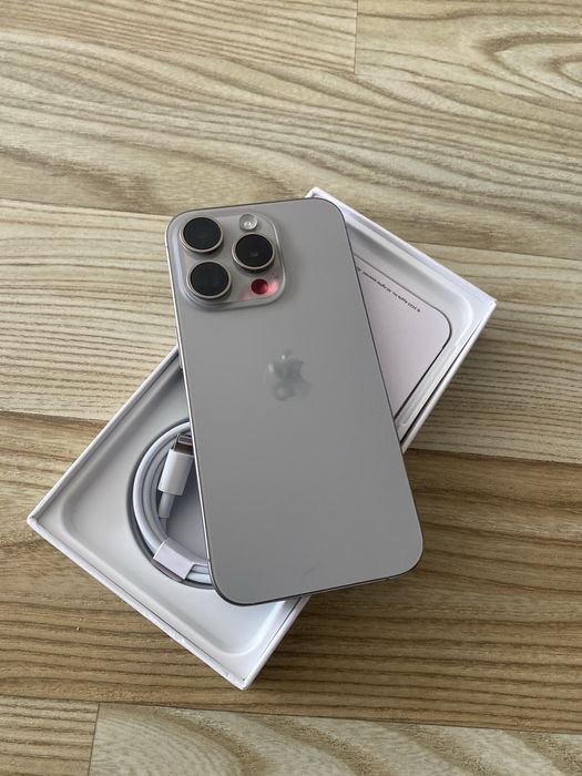 iPhone 15 PRO , 95% Bateria