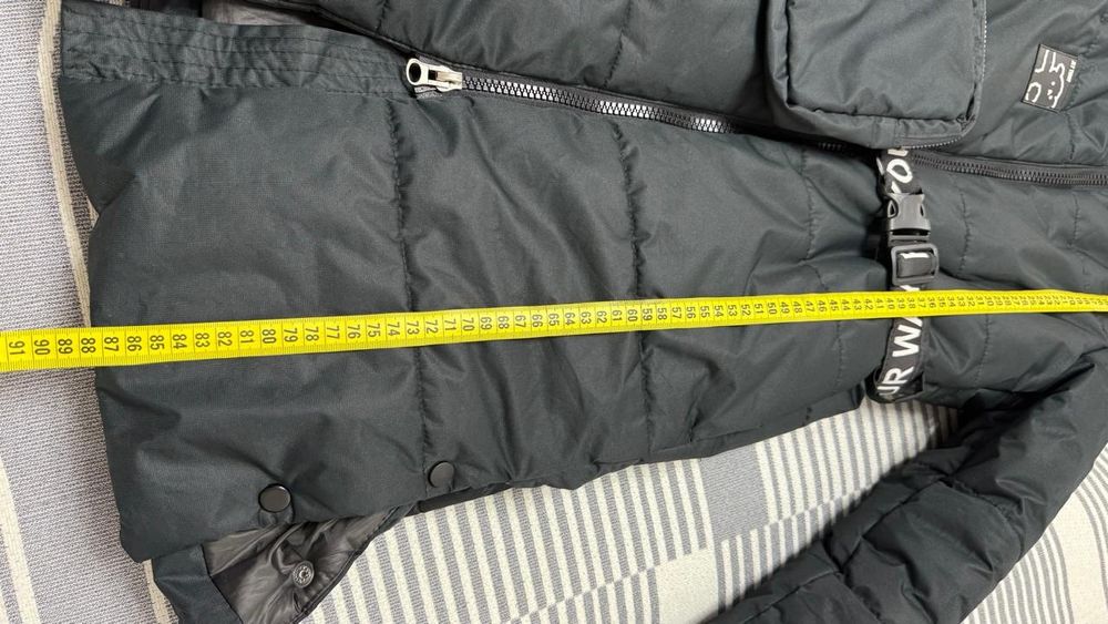 Продам куртку демисезон " Orby"