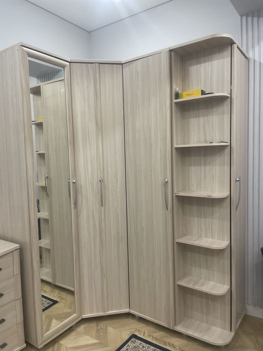 Шифоньер комодпен сатылады