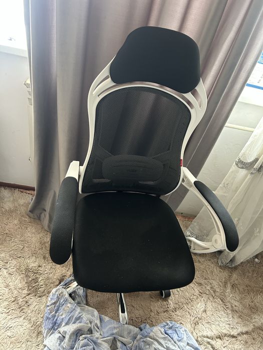 Продам кресло игровой рабочий